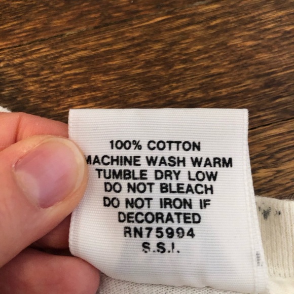 Vintage DC Cat Woman Batman graffiti print 2 sides- US Small Top Crop top- Rare - Picture 10 of 10